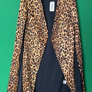 Animal print Forever 21 fashion CAPE!